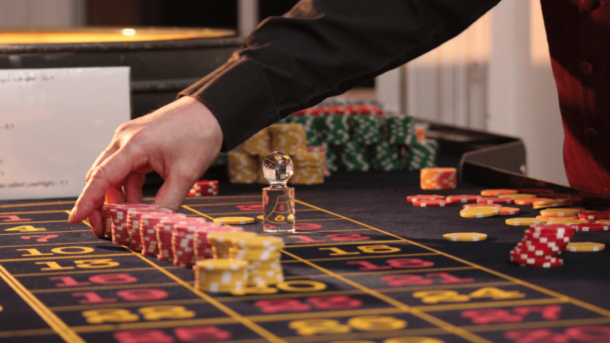 Why Online Table Games Are Gaining More Popularity